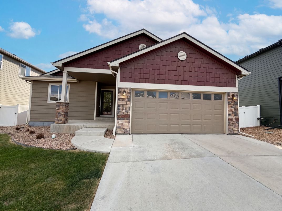 Photo 39 of 47 of 2403 Tabor St, Berthoud, CO
