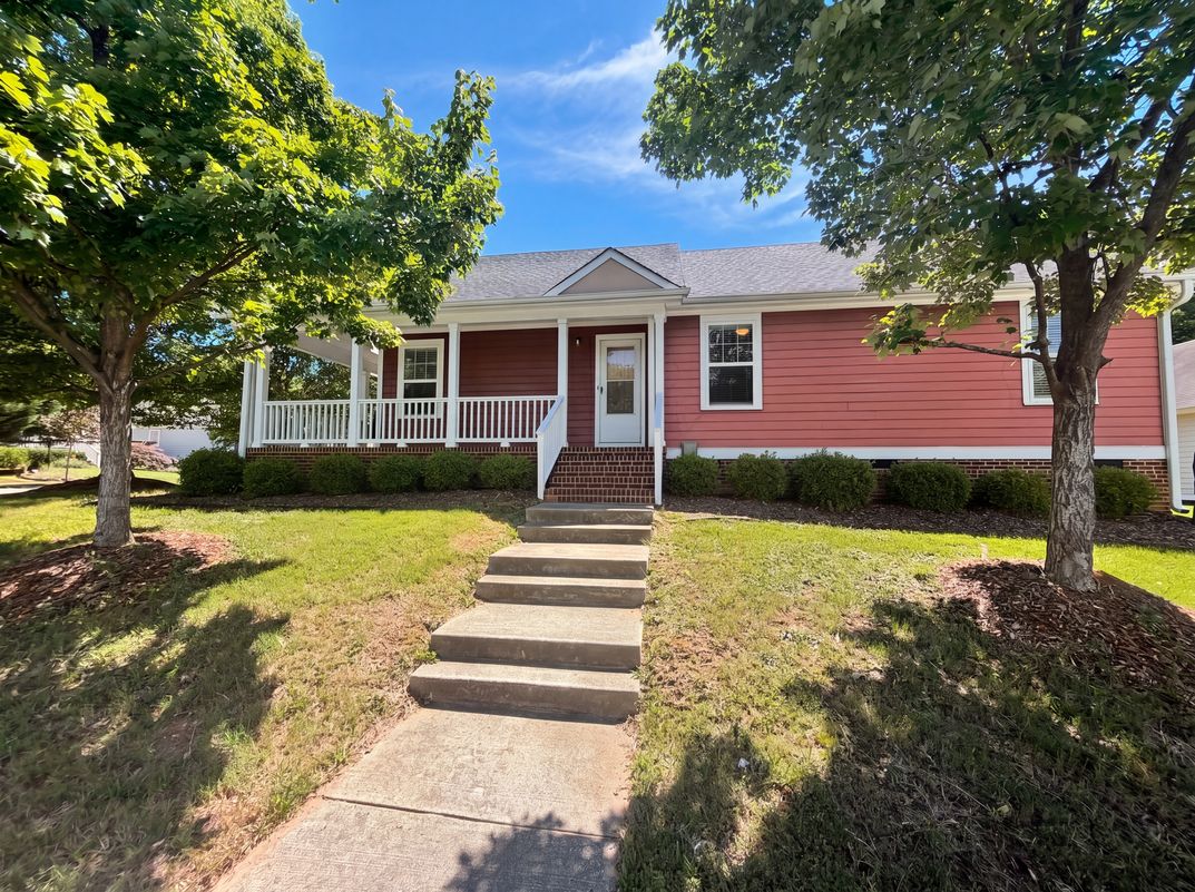 Property photo 1 of 900 Dorothy Sanders Way