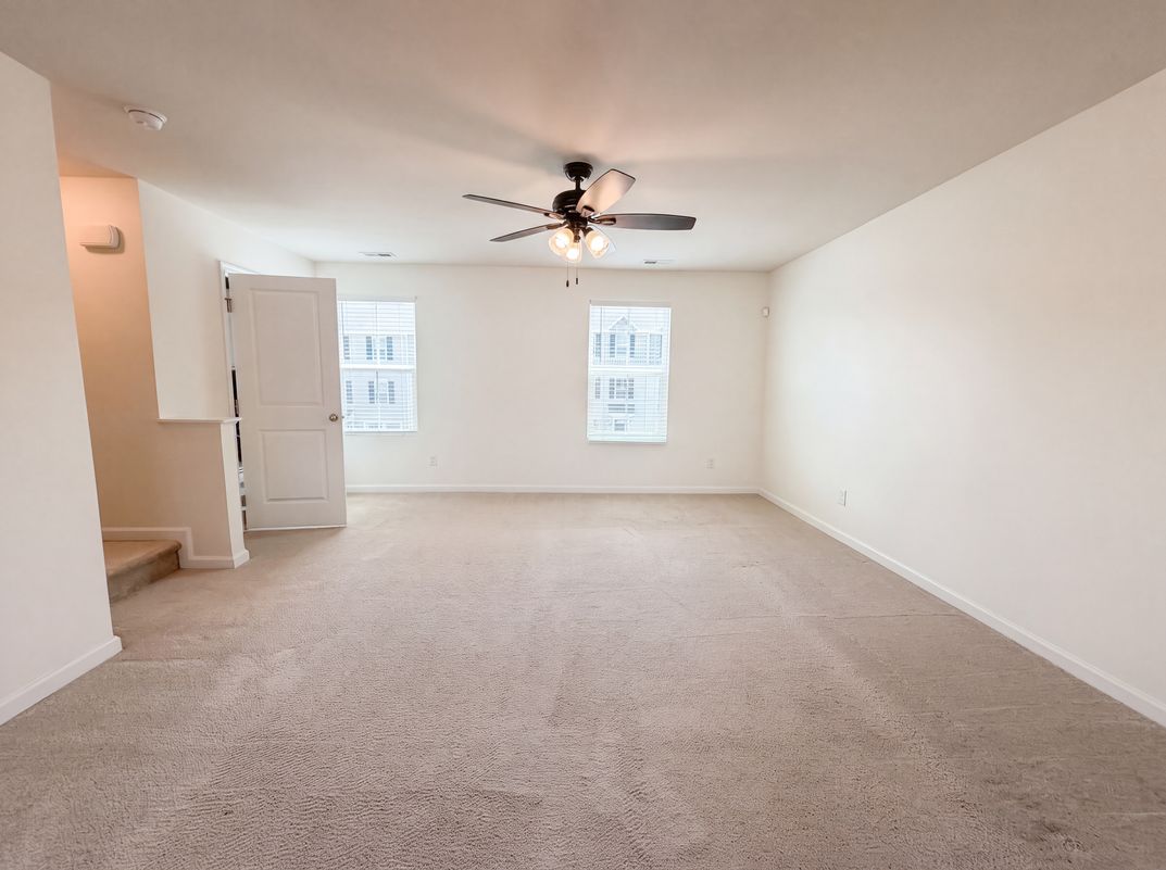 Photo 4 of 17 of 923 Taybyn Rd, Fort Mill, SC