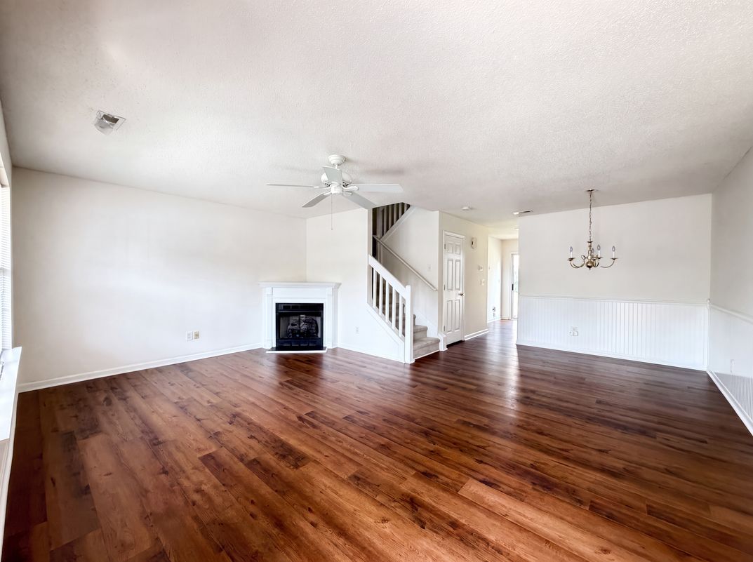 Property photo 3 of 14205 Tranters Creek Ln