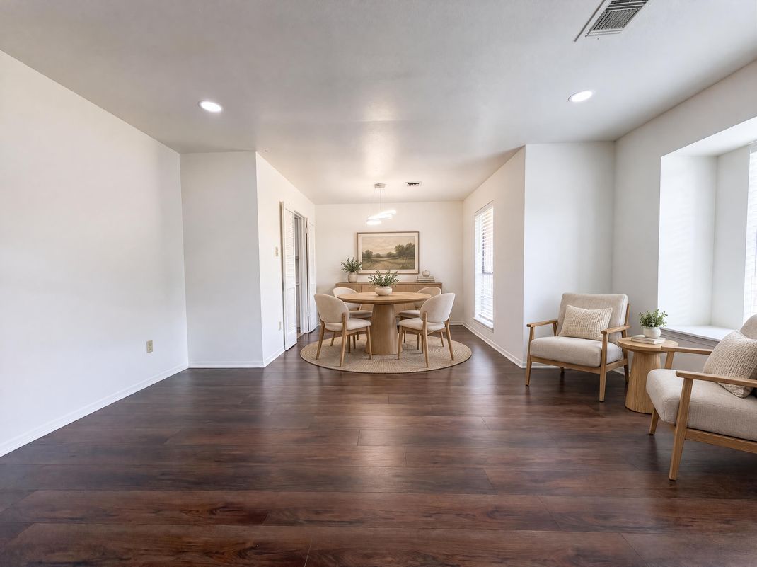 Property photo 3 of 6910 Vialinda Dr