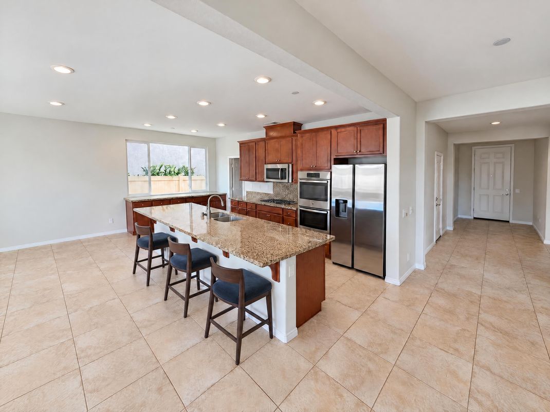 Property photo 3 of 31585 Chamise Ln
