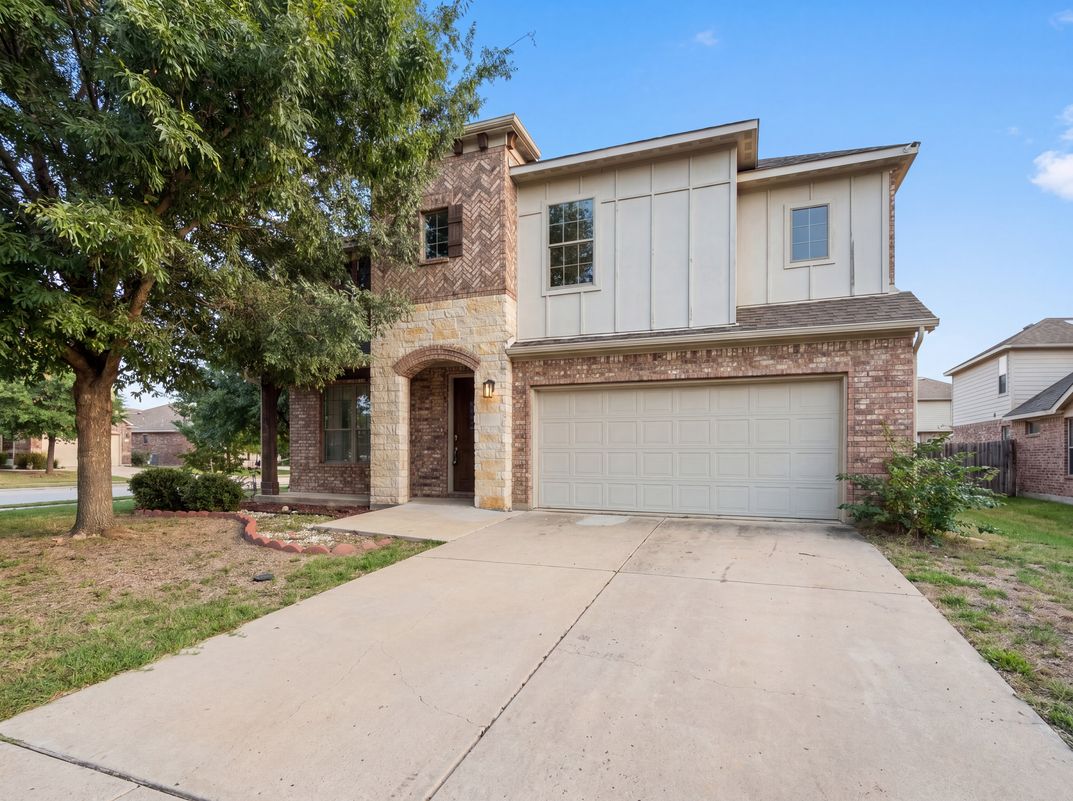 Property photo 1 of 1501 Martin Creek Dr