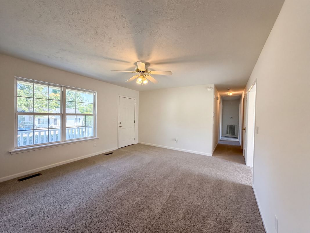 Property photo 3 of 1303 St Hubbins Dr