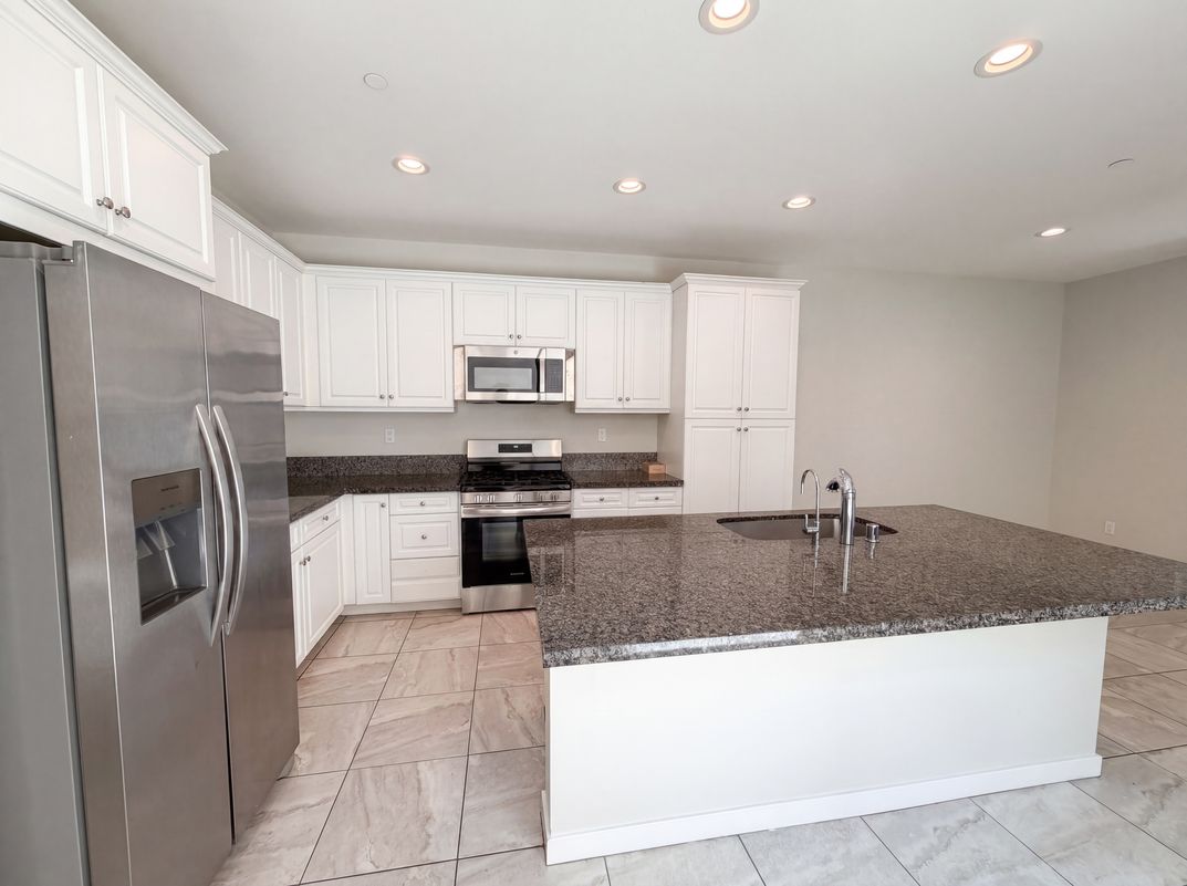 Property photo 2 of 1170 Camino Prado