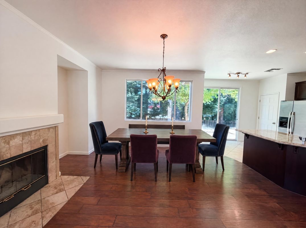 Property photo 3 of 2805 Aquamarine Cir