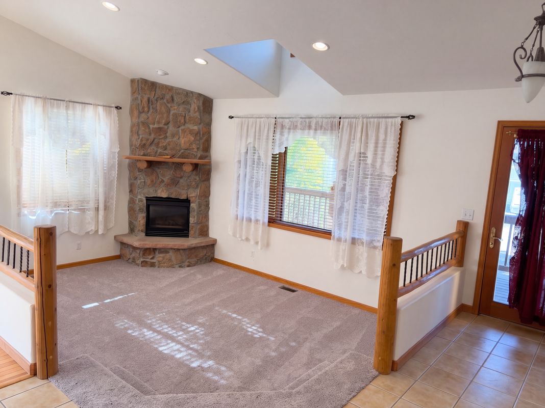 Property photo 3 of 531 New Church Ave