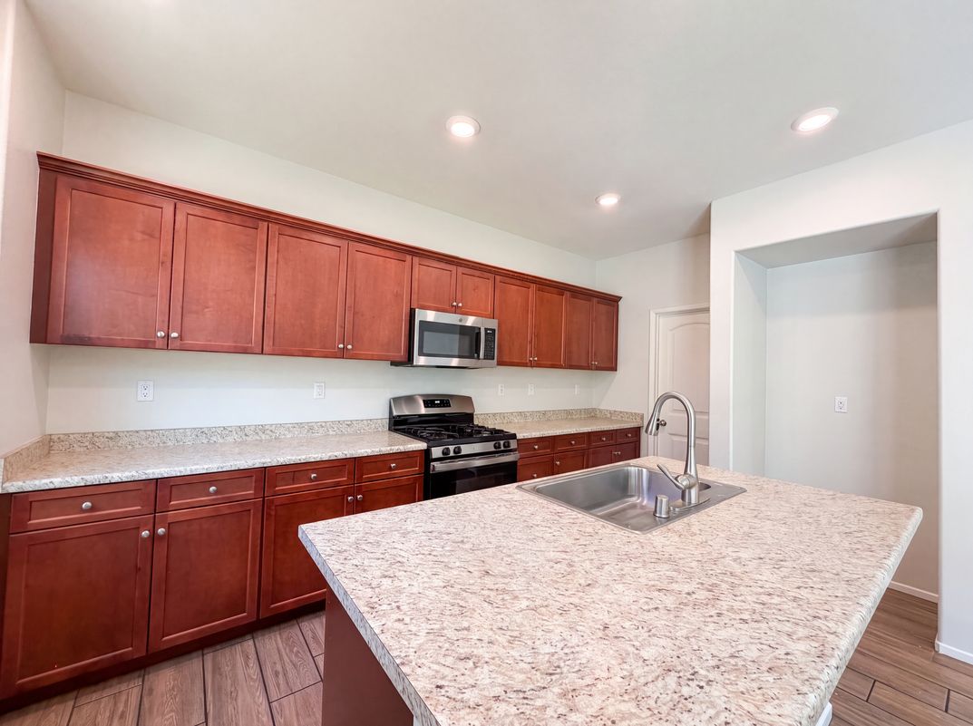 Photo 2 of 26 of 30401 Village Terrace Dr, Menifee, CA