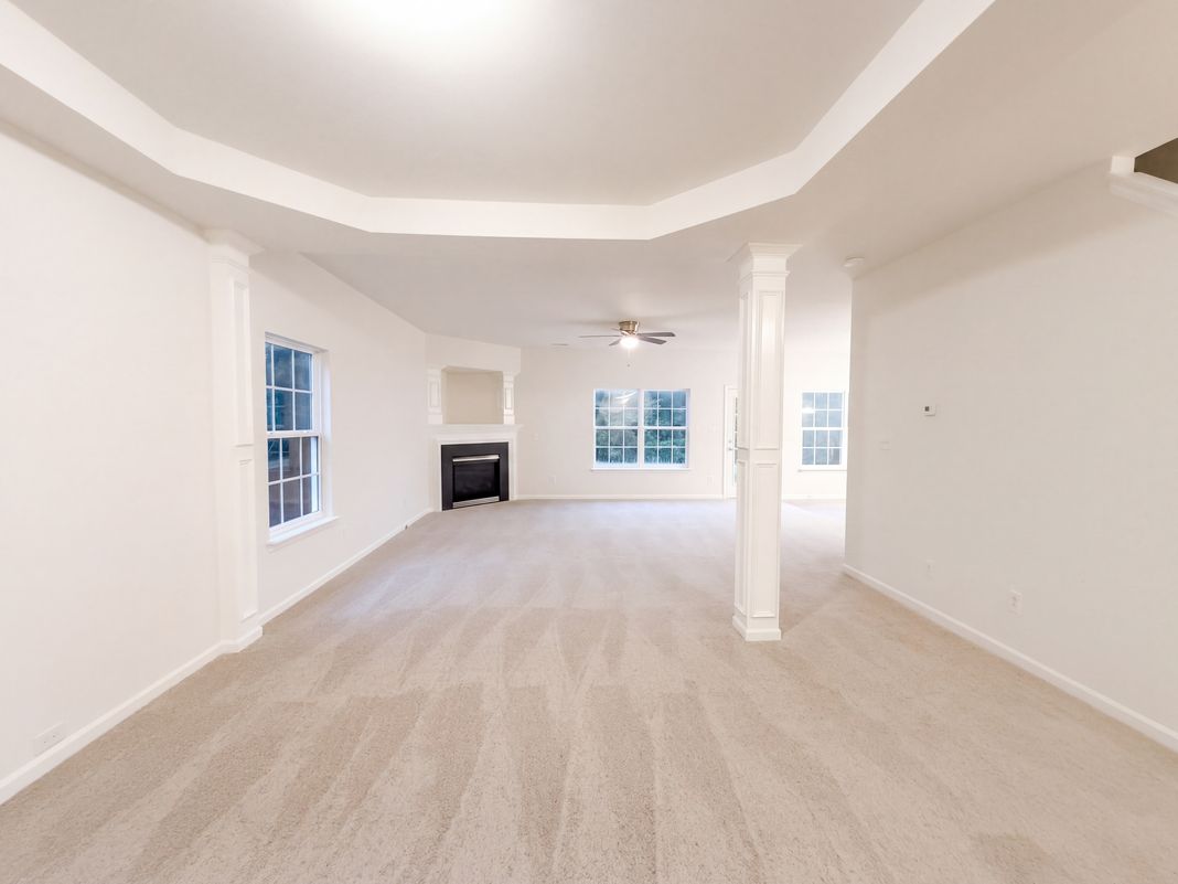 Property photo 3 of 750 Celtic Crossing Dr