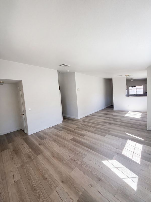 Property photo 3 of 5222 Jewel Canyon Dr