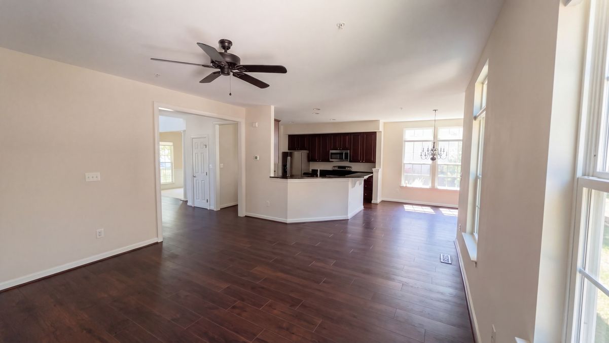 Property photo 3 of 28309 Village Lake Way