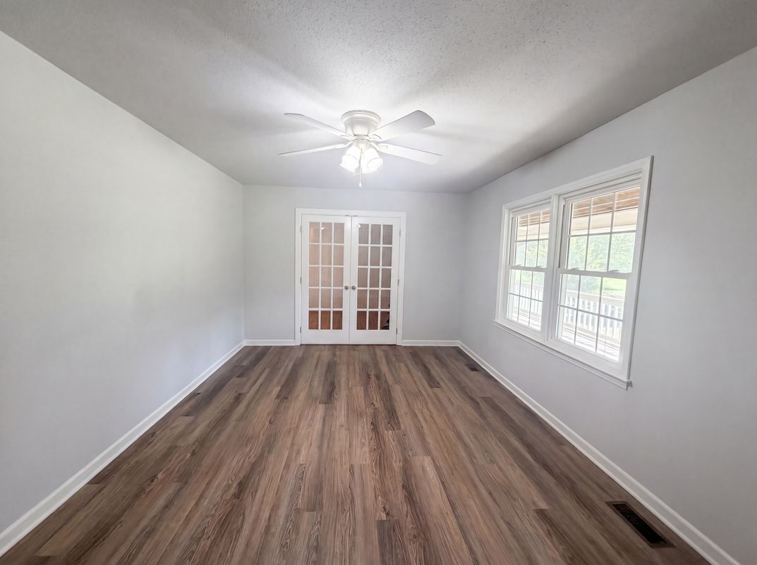 Property photo 3 of 1804 Gade Bryant Rd