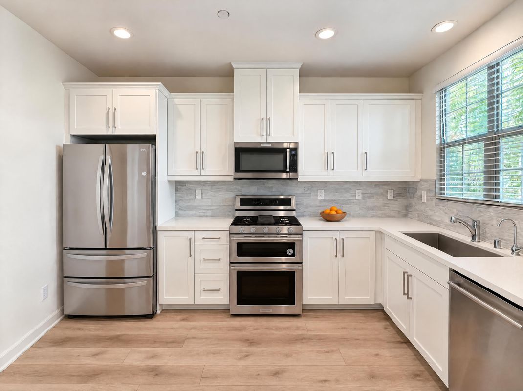 Property photo 3 of 125 Lantana Dr