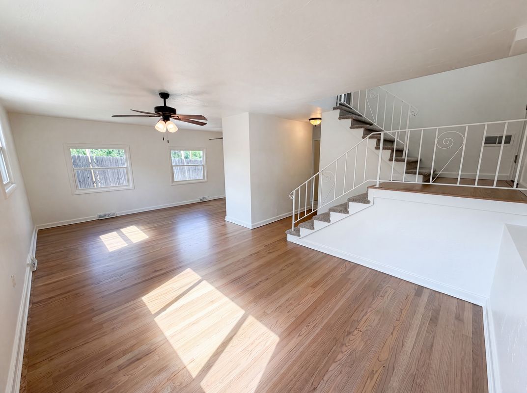 Property photo 3 of 519 N Gilbert St