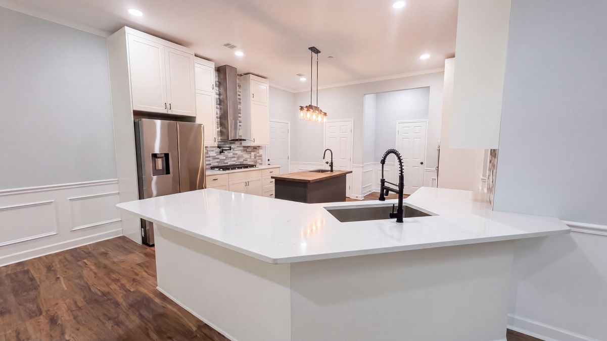 Property photo 2 of 321 Basel Way