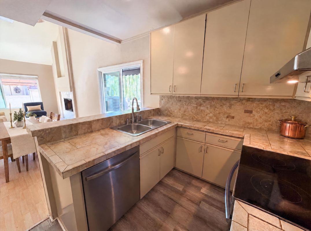 Property photo 2 of 87 Pearl