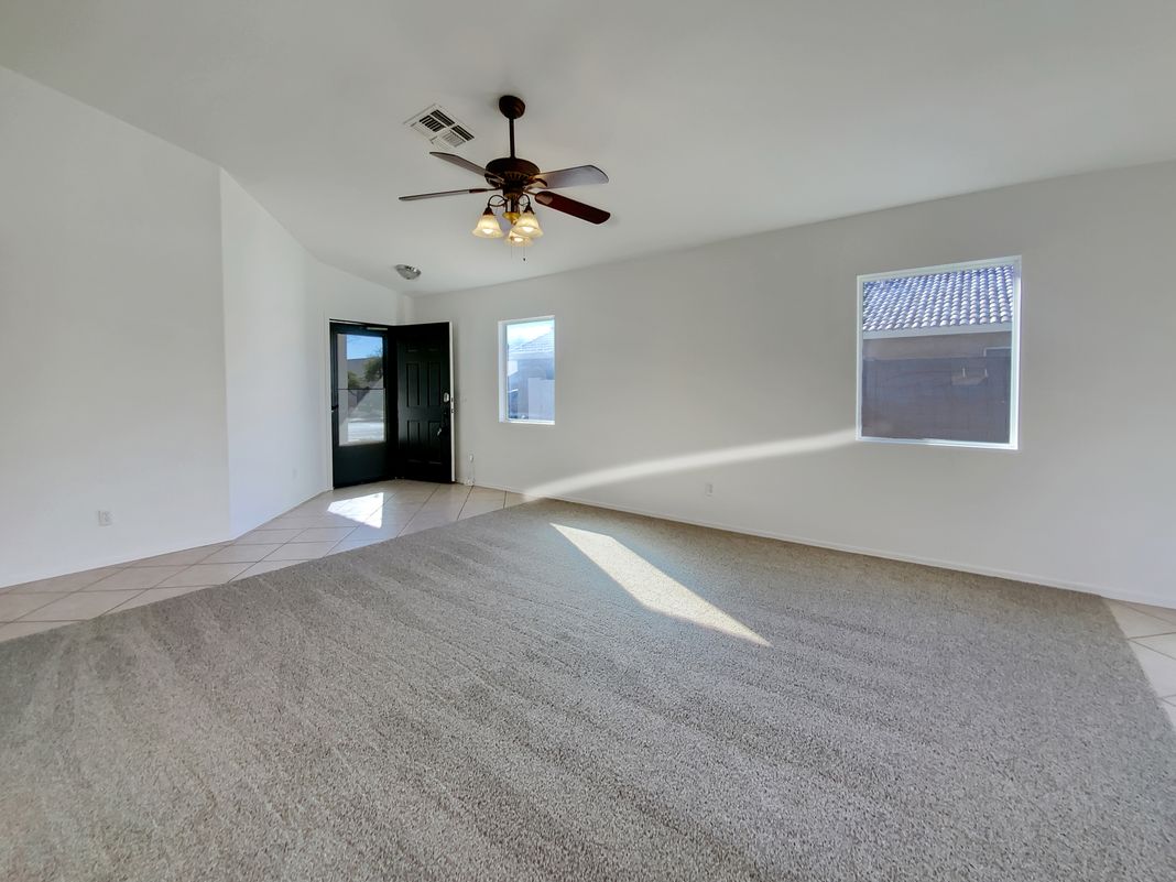 Property photo 3 of 9728 E Kiva Ave