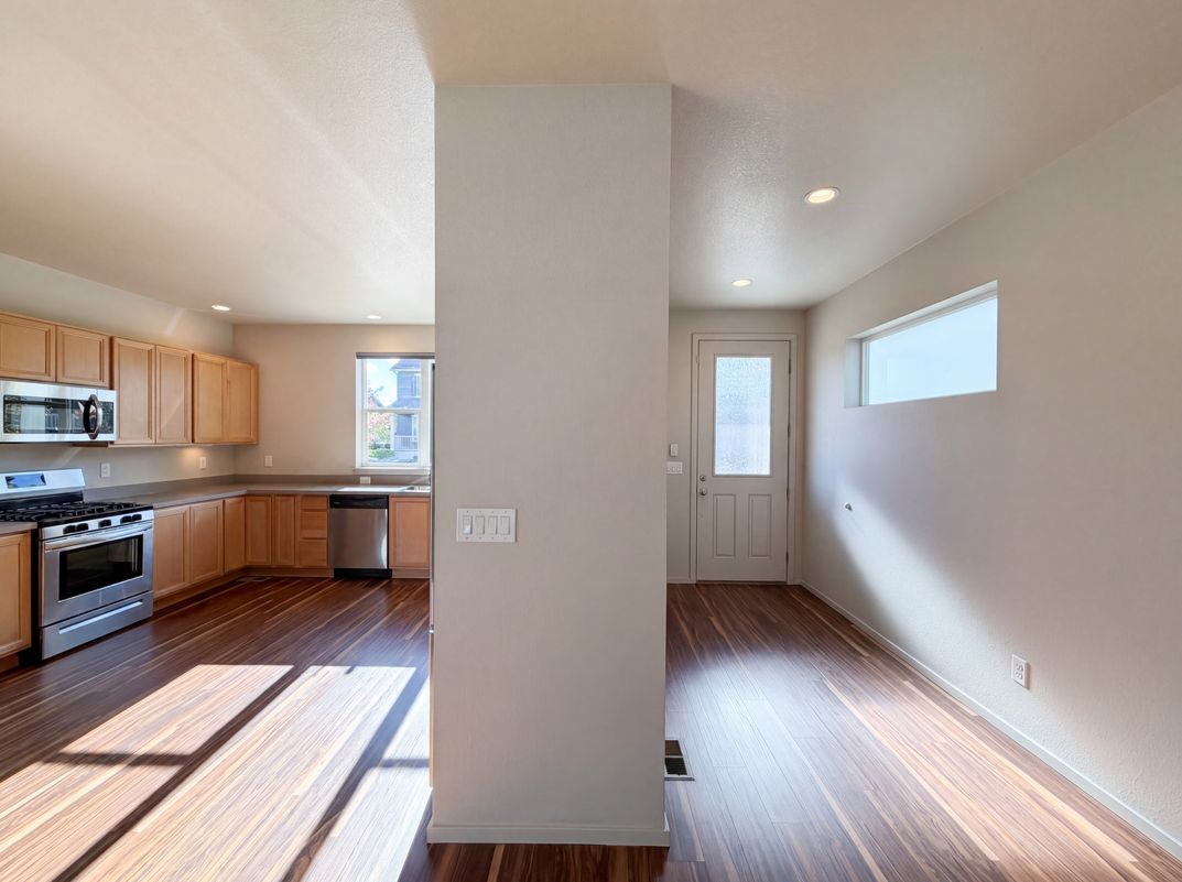 Photo 6 of 42 of 12746 River Rock Way, Longmont, CO