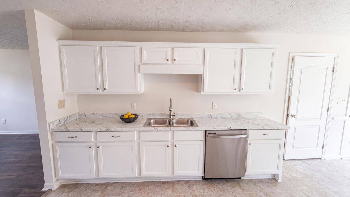 Property photo 2 of 114 Beaty Ct