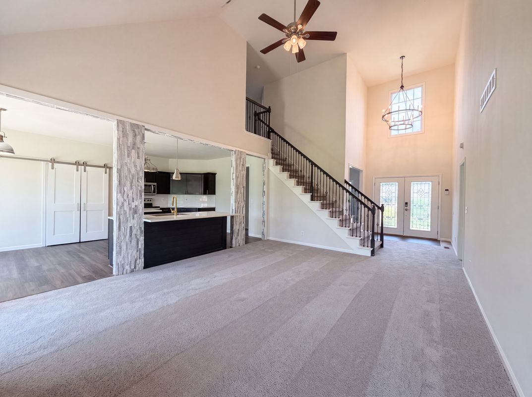 Property photo 3 of 120 Fox Hill Ct
