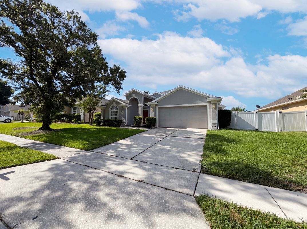 Photo 24 of 31 of 1619 River Birch Ave, Oviedo, FL