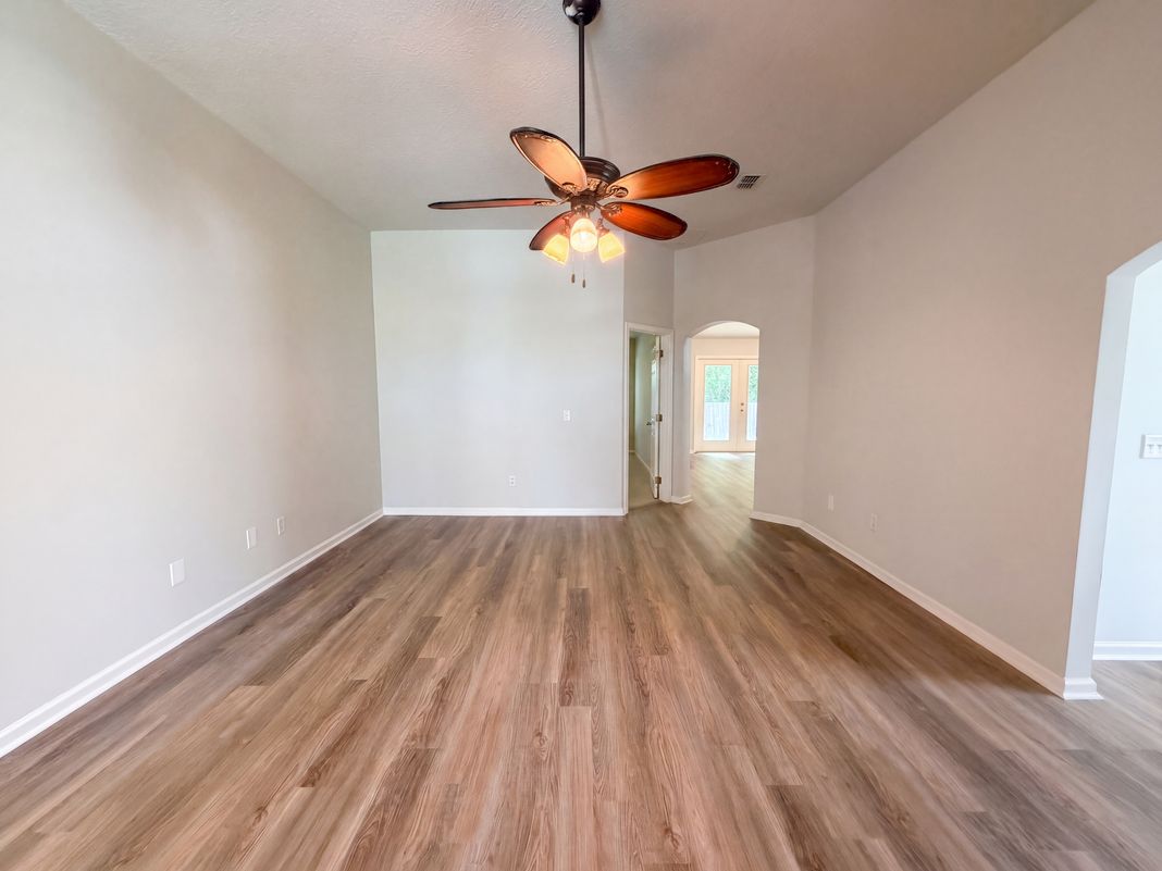 Property photo 3 of 6026 Fillyside Trl