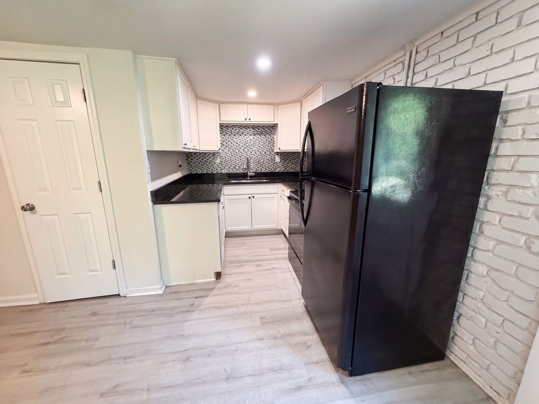 Property photo 3 of 9306 Wilson Blvd