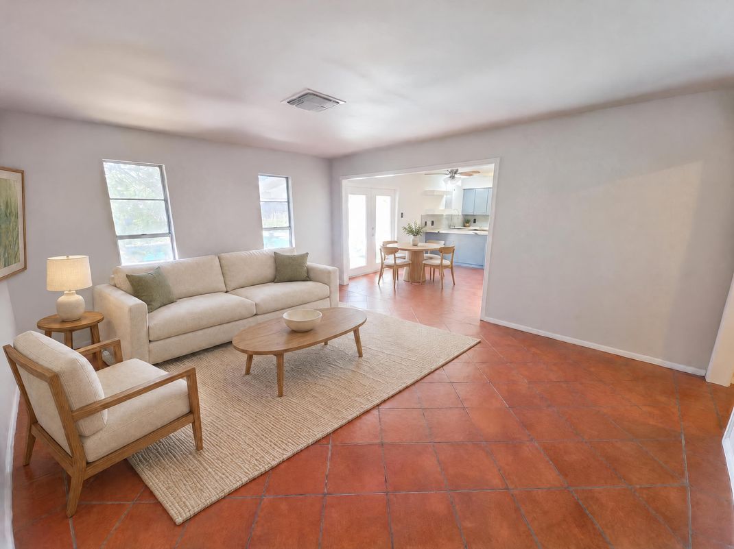 Property photo 3 of 1817 Volga Dr
