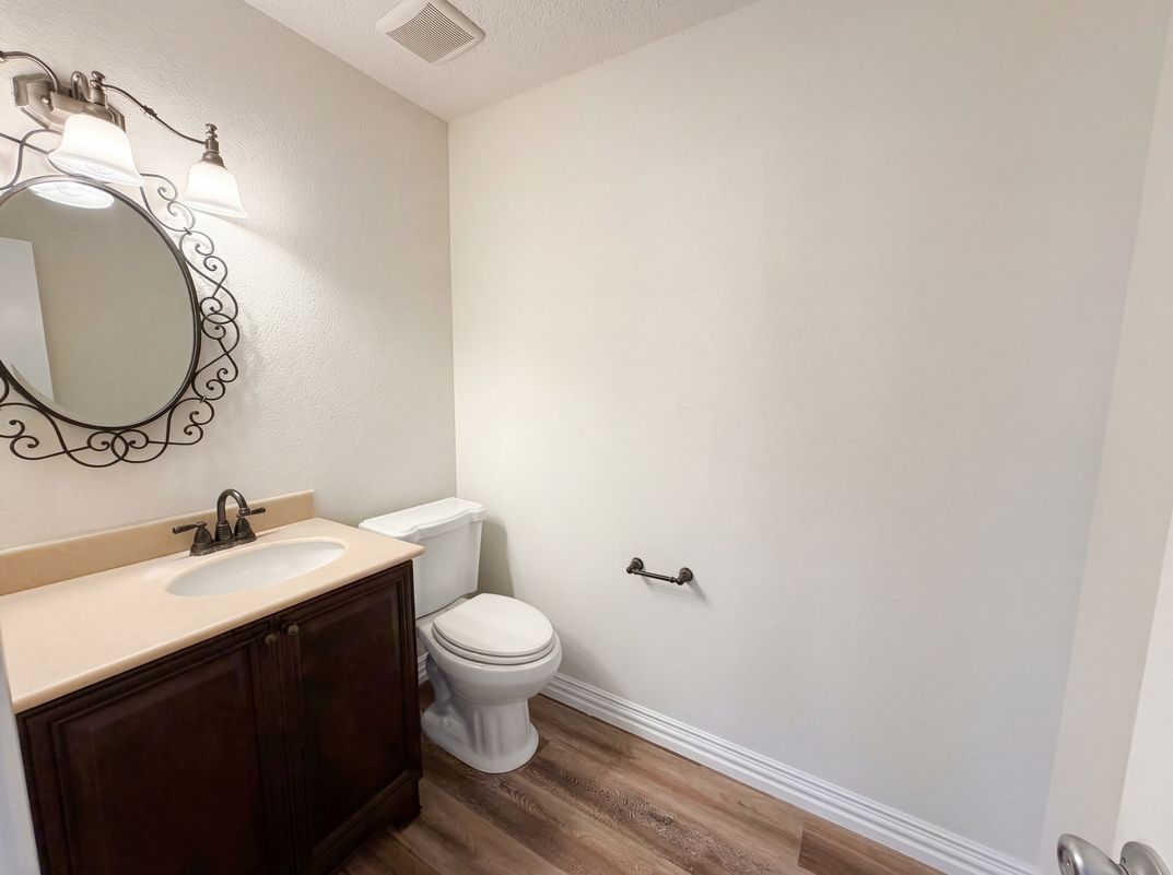 Photo 13 of 30 of 1711 Kennedy Dr, Wylie, TX