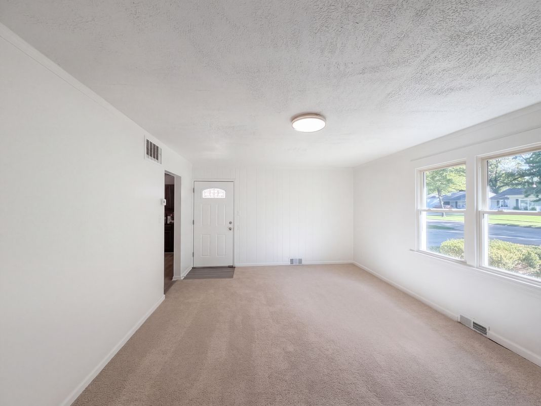 Property photo 3 of 9022 Manorford Dr