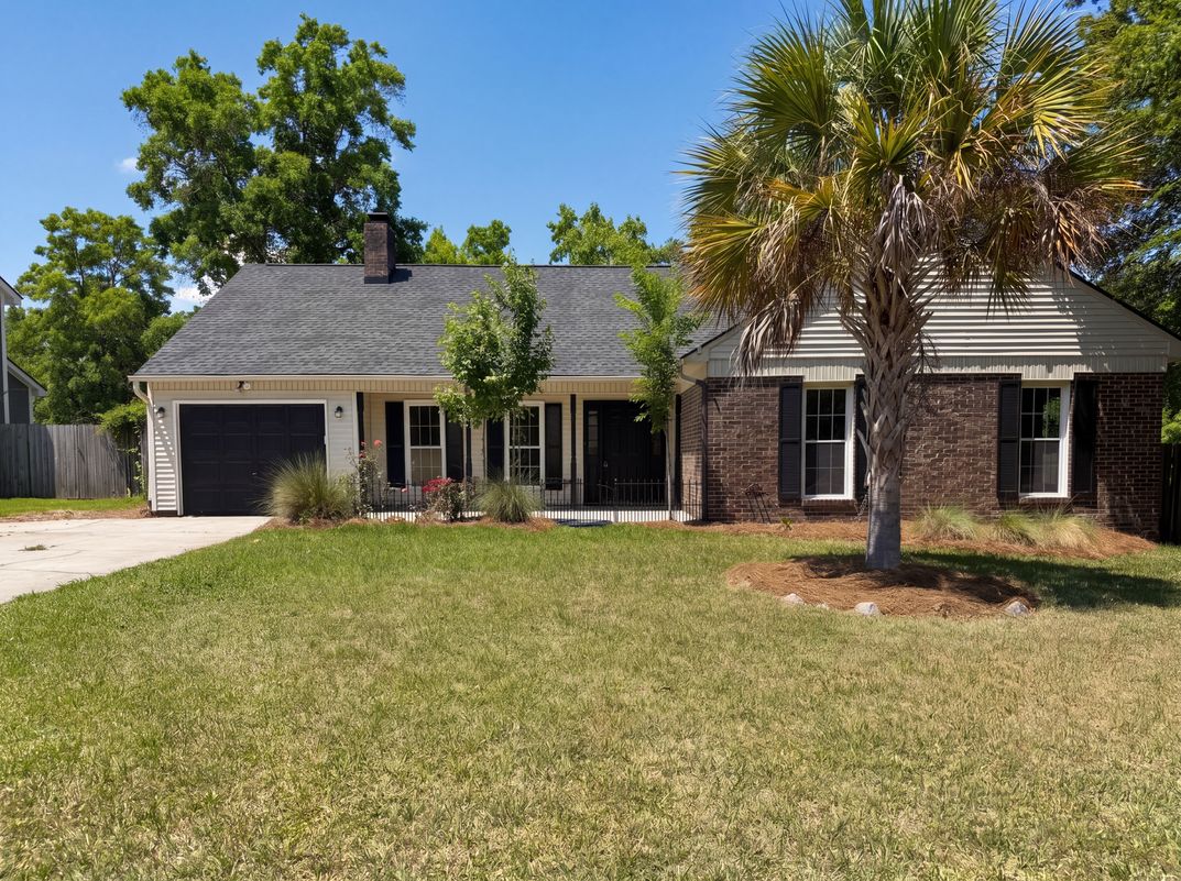 Property photo 1 of 300 Indigo Rd
