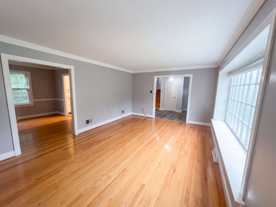 Property photo 3 of 1600 Donora Ct