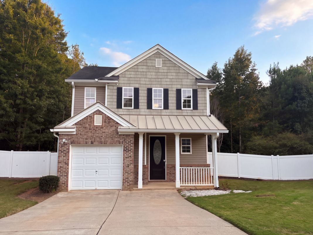 Property photo 1 of 205 Nacoochee Way