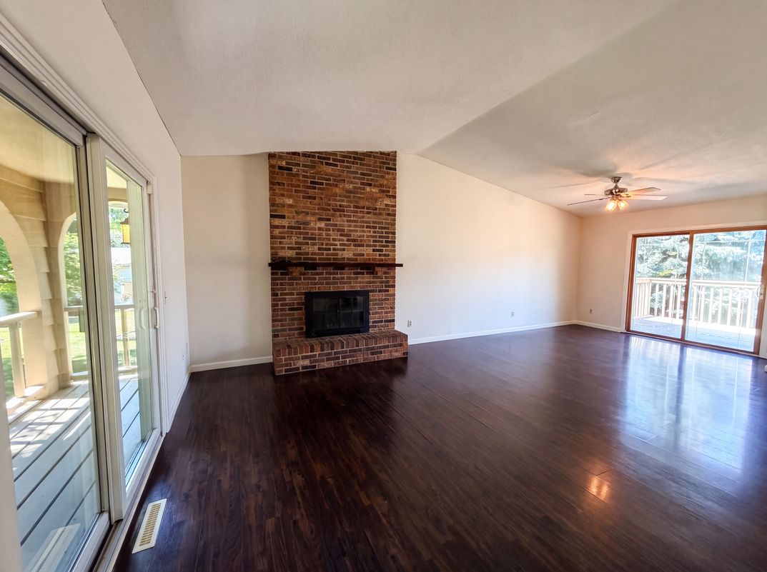 Property photo 3 of 13802 Holyoke Path
