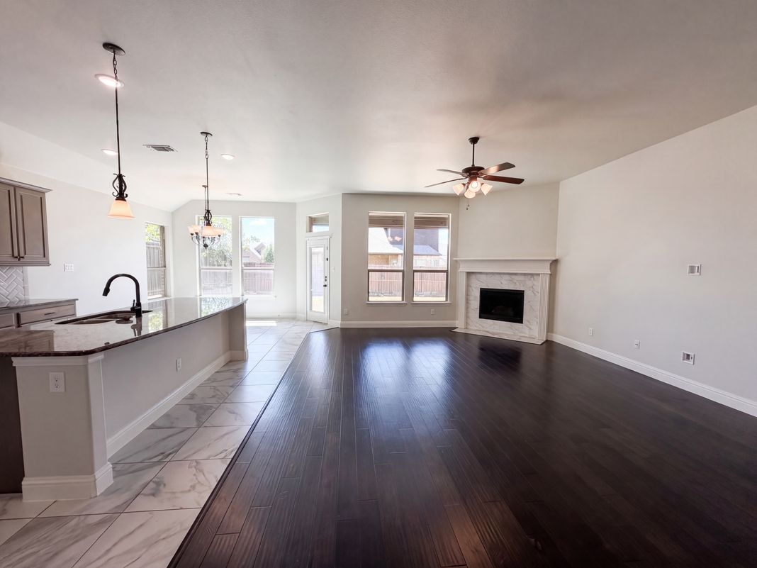 Property photo 3 of 130 Red Pine Dr