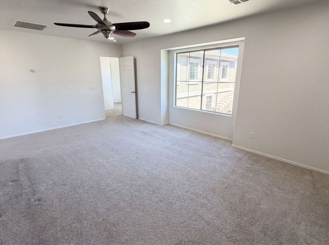 Photo 19 of 40 of 2513 W Florentine Rd, Phoenix, AZ