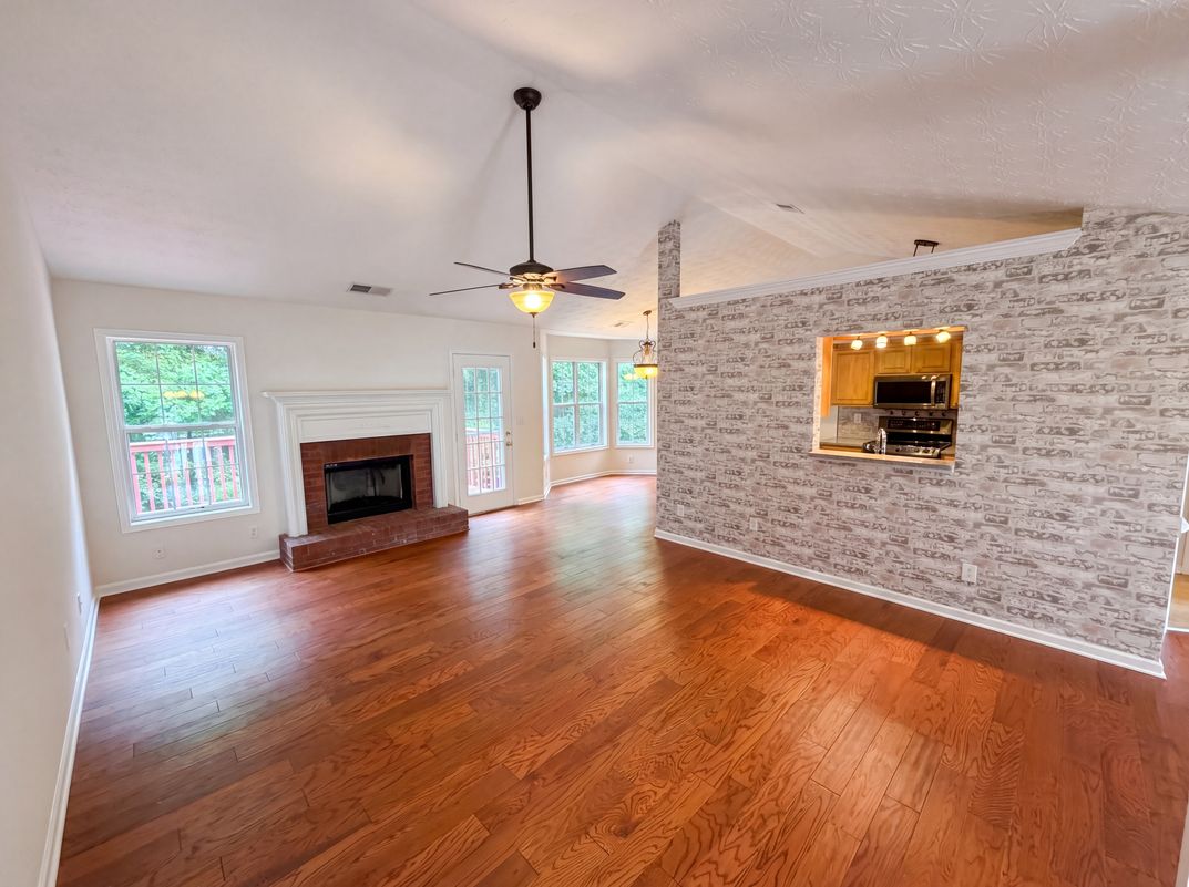 Property photo 3 of 3222 Keenly Ives Ct