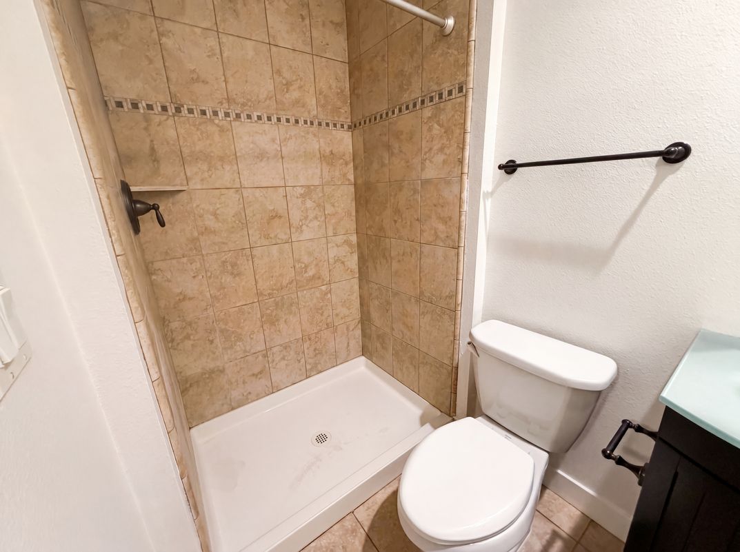 Photo 13 of 21 of 3595 Somis Rd, Somis, CA