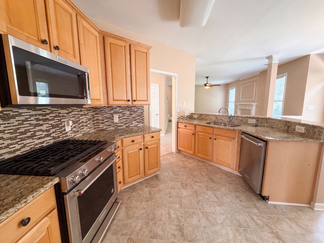 Property photo 2 of 3106 Arklow Rd