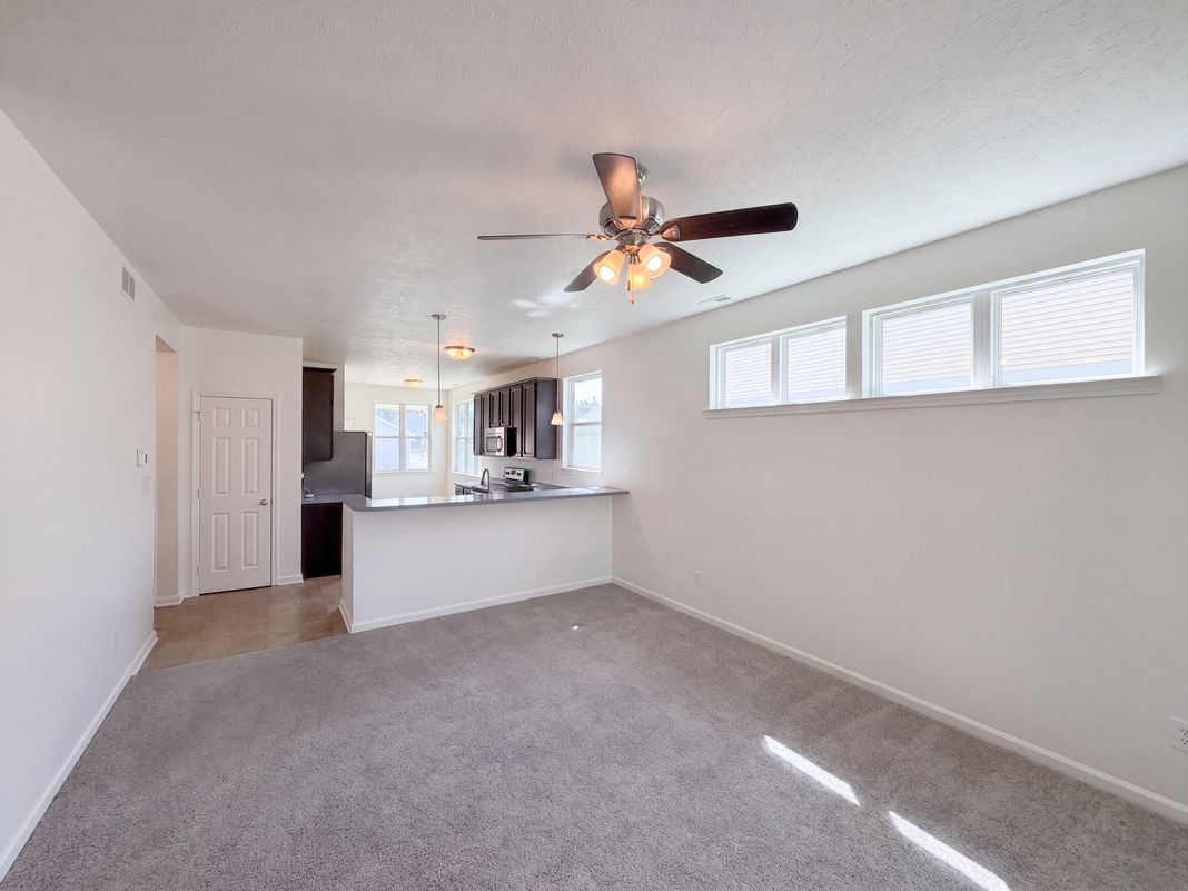 Property photo 3 of 2913 Hervey St