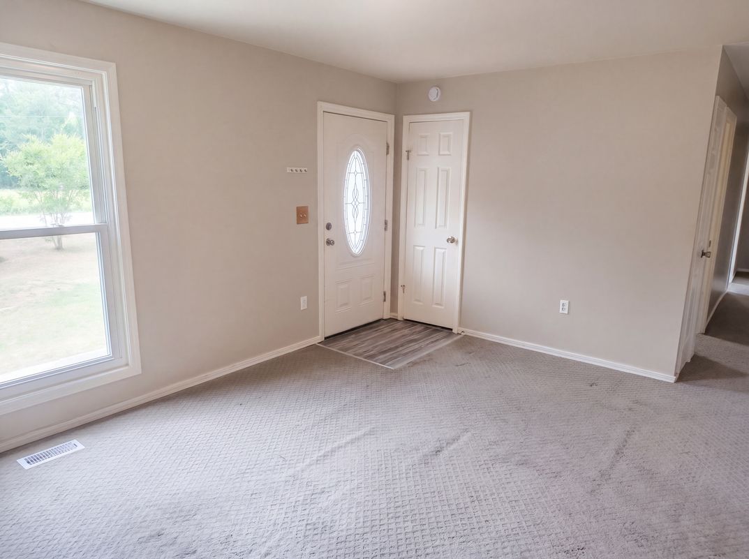 Property photo 3 of 2065 Cannon Bridge Rd