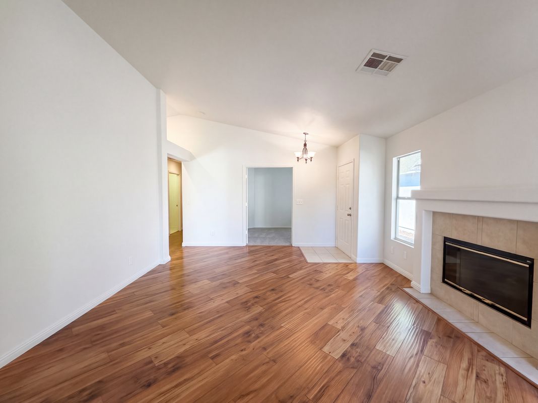 Property photo 3 of 6916 Troubador Dr