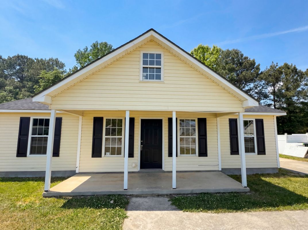 Property photo 1 of 212 Katie Dr