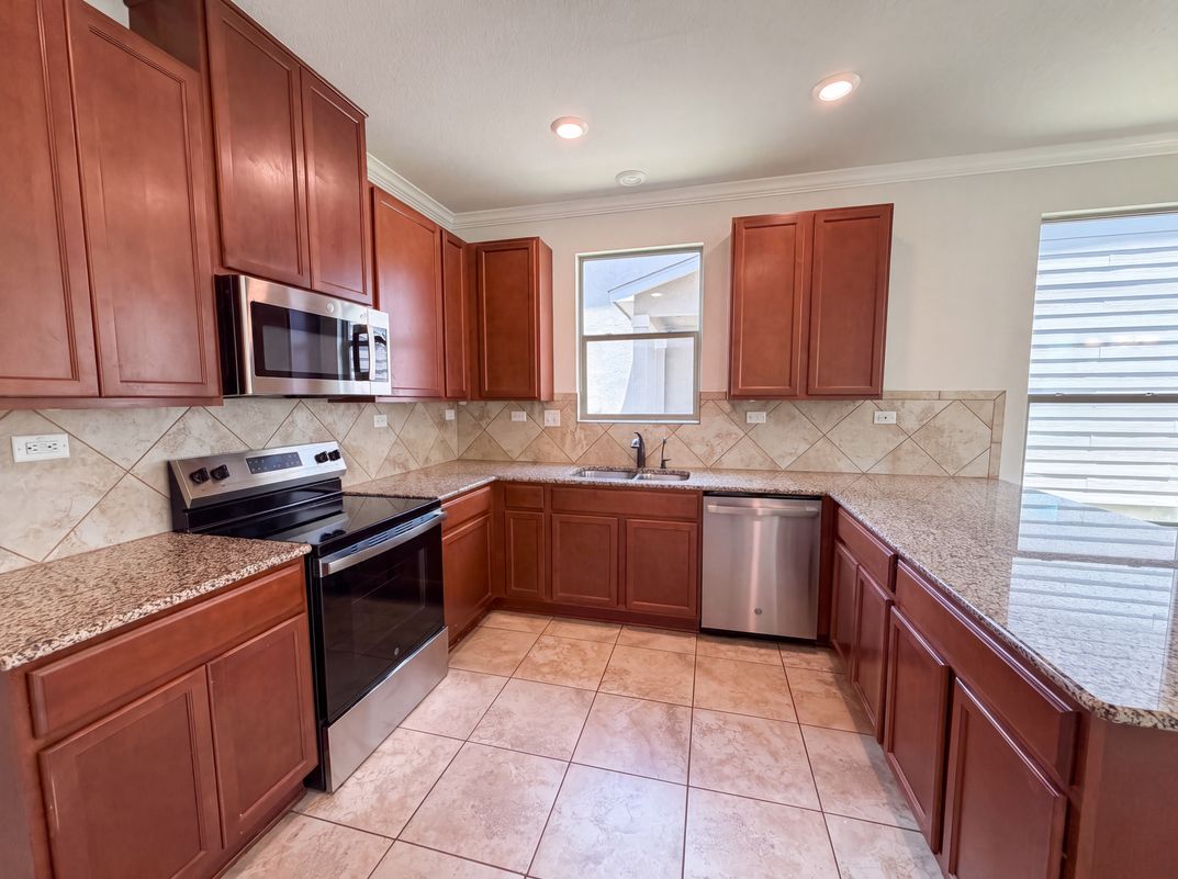 Property photo 2 of 2100 Brandywine Dr