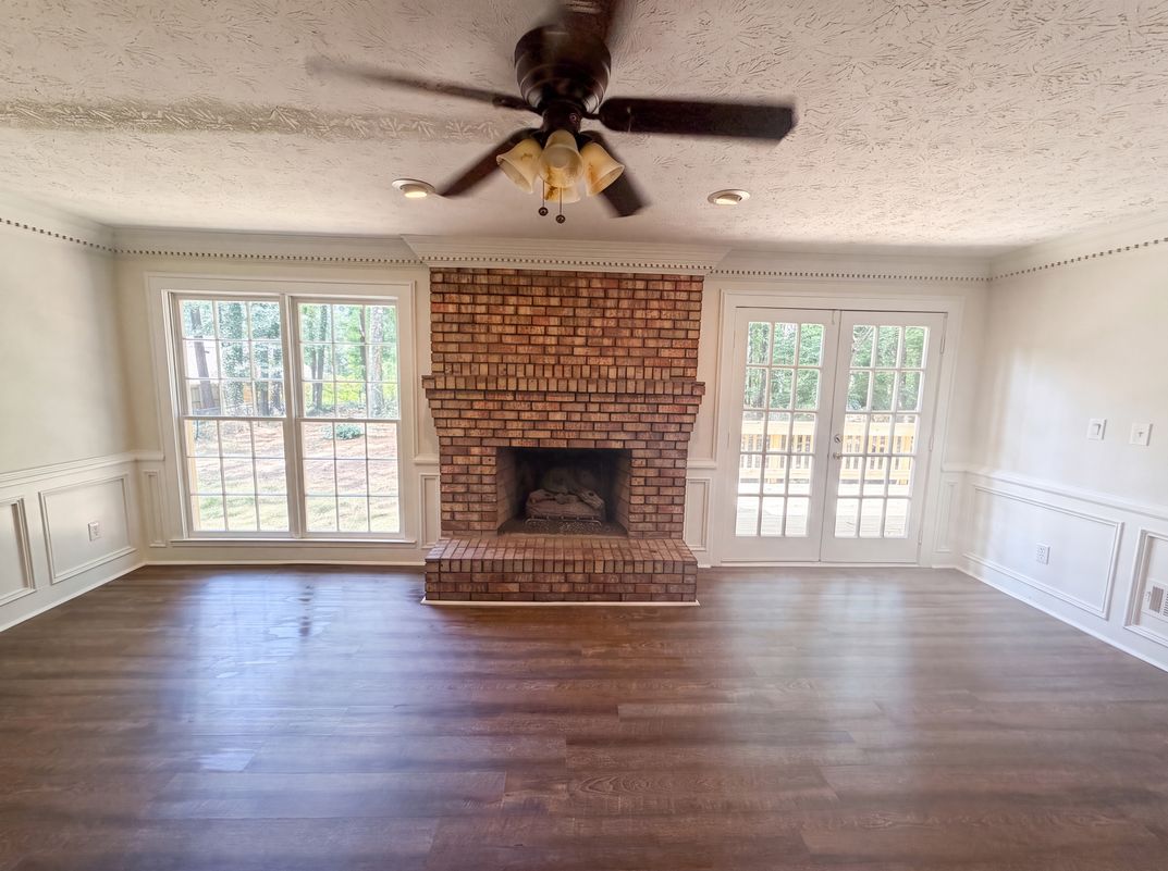 Property photo 3 of 4379 Inns Brook Dr
