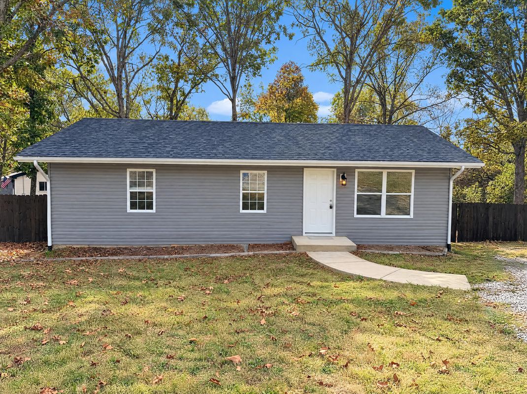 Property photo 1 of 2846 Plato Pl