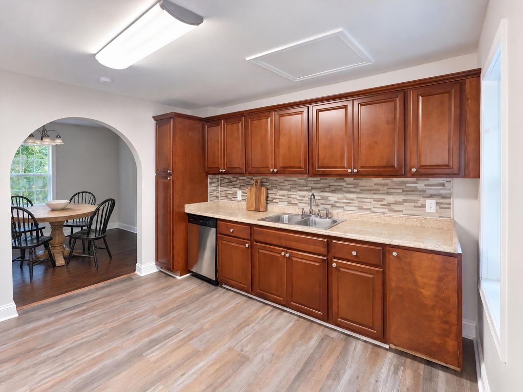 Property photo 2 of 4800 Leonard Ave