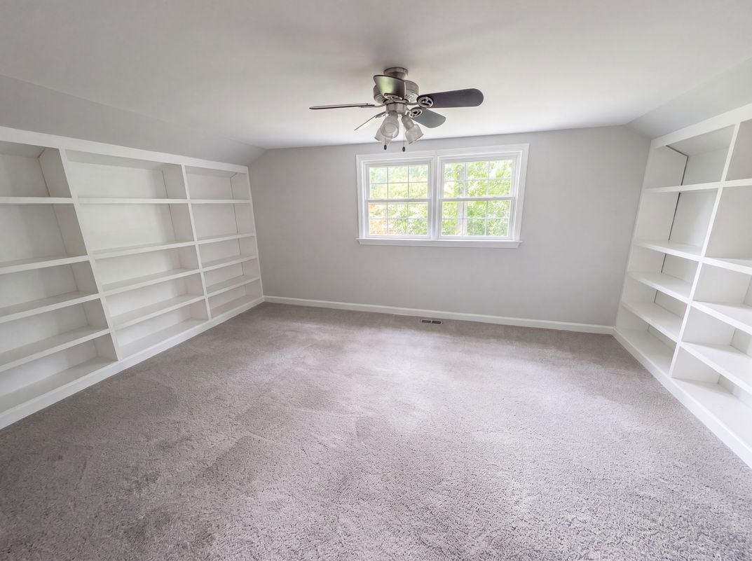 Property photo 3 of 101 Bonito Dr