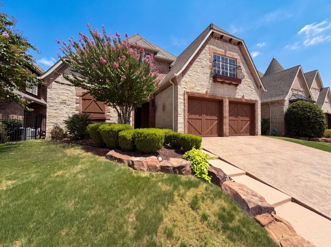 Property photo 1 of 6113 Rock Dove Cir