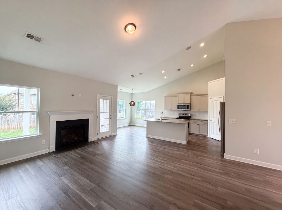 Property photo 3 of 345 Hollow Cove Rd